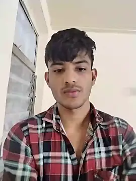 Snapshot of kingkartik7 chatting on 02/04/25, 08:35 kingkartik7 online show from 02/04/25, 08:35