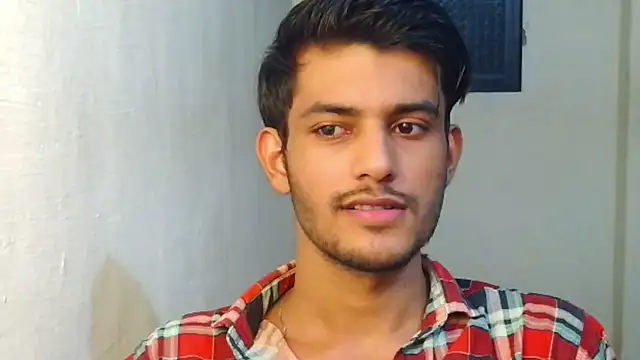 Snapshot of kingkartik7 chatting on 11/02/25, 04:53 kingkartik7 online show from 11/02/25, 04:53