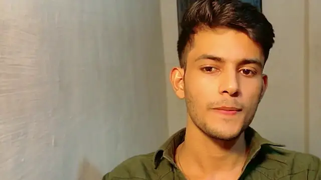 Snapshot of kingkartik7 chatting on 11/30/25, 04:00 kingkartik7 online show from 11/30/25, 04:00