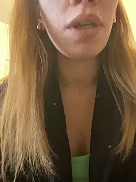 EvaRush online show from 02/07/25, 09:05