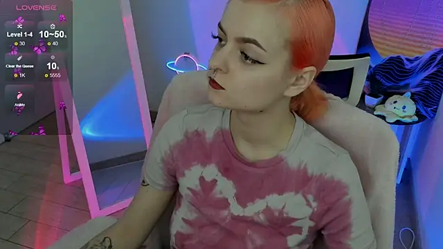 Fire Bestie online show from 03/10/25, 01:21