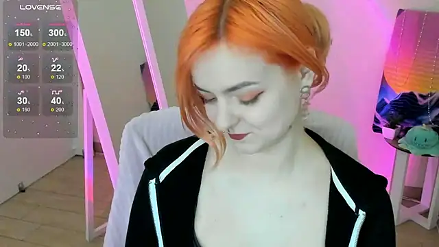 Fire Bestie online show from 02/09/26, 03:49