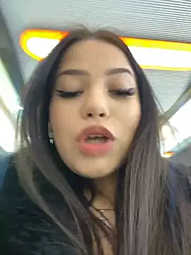 Snapshot of Chloe__Moon chatting on 12/11/24, 11:19 Chloe Moon online show from 12/11/24, 11:19