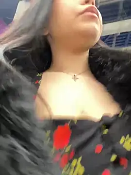 Snapshot of Chloe__Moon chatting on 12/30/24, 02:19 Chloe Moon online show from 12/30/24, 02:19