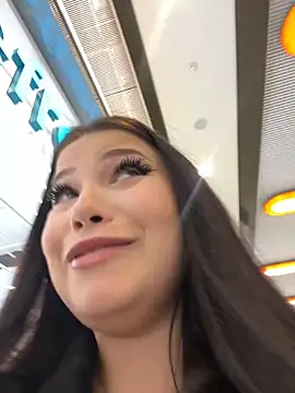 Snapshot of Chloe__Moon chatting on 03/14/25, 01:13 Chloe Moon online show from 03/14/25, 01:13