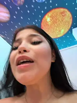 Snapshot of Chloe__Moon chatting on 03/14/25, 04:19 Chloe Moon online show from 03/14/25, 04:19