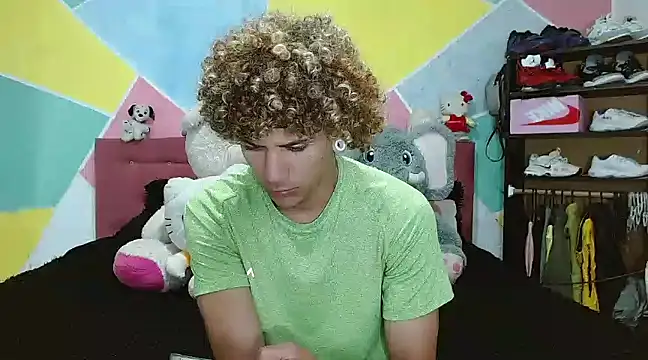 tylor boy online show from 01/08/25, 09:23