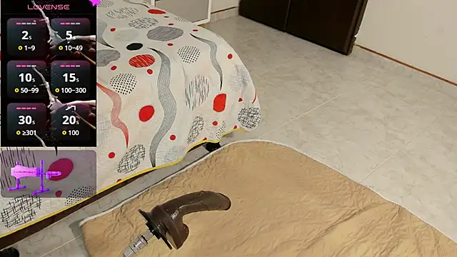 naireth curves online show from 11/21/25, 02:21