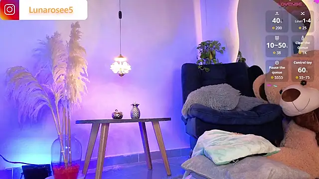 LunaRose5 online show from 10/17/25, 03:53