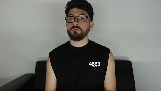 Snapshot of Galit_g chatting on 11/02/25, 09:39 Galit g online show from 11/02/25, 09:39