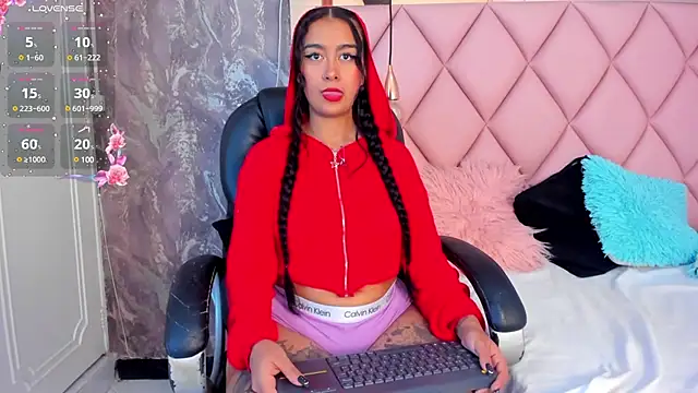 AntonellaQueenn online show from 02/26/25, 11:09