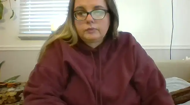 LauLauPAWG online show from 01/15/25, 09:09