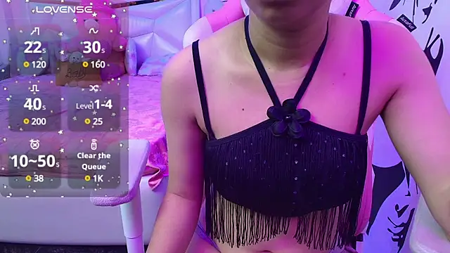 Snapshot of YourKusu chatting on 01/21/25, 12:39 YourKusu online show from 01/21/25, 12:39