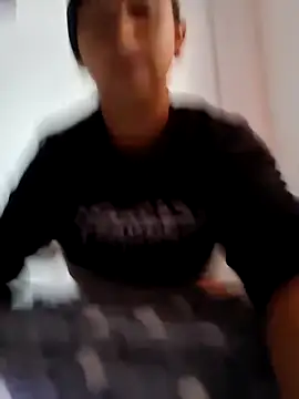 Snapshot of sariitha_sw chatting on 02/18/26, 02:24 sariitha sw online show from 02/18/26, 02:24