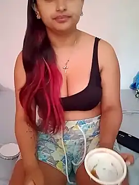 Snapshot of sariitha_sw chatting on 02/19/26, 03:30 sariitha sw online show from 02/19/26, 03:30