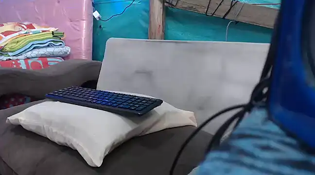 mom son dirty online show from 02/28/25, 03:04