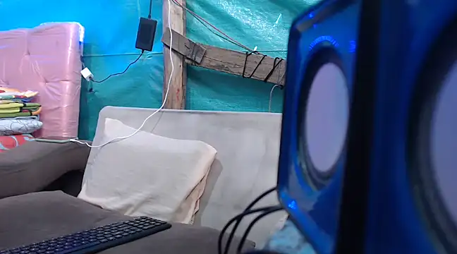 mom son dirty online show from 03/01/25, 02:34