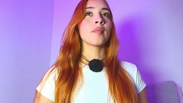 Snapshot of PollyGrey_ chatting on 12/15/25, 03:55 PollyGrey online show from 12/15/25, 03:55