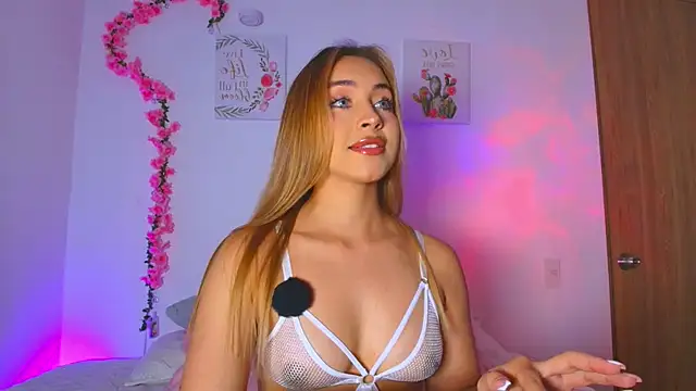 PollyGrey  online show from 03/28/26, 03:17