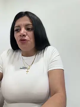 Snapshot of Milff_parkerrr chatting on 01/01/25, 04:29 Milff parkerrr online show from 01/01/25, 04:29