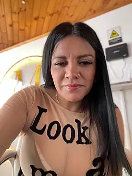 Snapshot of Milff_parkerrr chatting on 02/13/25, 03:56 Milff parkerrr online show from 02/13/25, 03:56