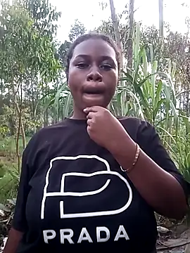 Sassy boobs21 online show from 03/31/26, 04:13