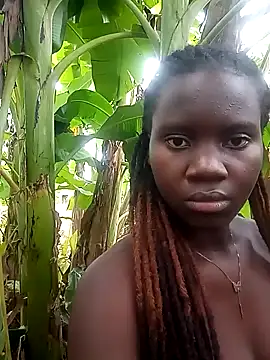 Snapshot of Black_juicy24 chatting on 02/02/25, 08:24 Black juicy24 online show from 02/02/25, 08:24