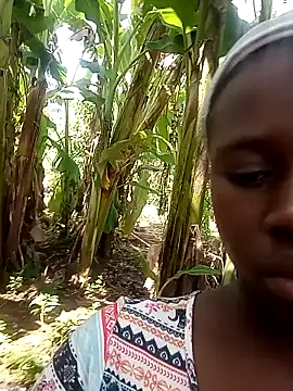 Snapshot of Black_juicy24 chatting on 02/04/25, 08:35 Black juicy24 online show from 02/04/25, 08:35