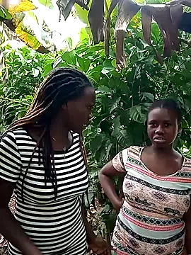 Snapshot of Black_juicy24 chatting on 02/05/25, 02:05 Black juicy24 online show from 02/05/25, 02:05