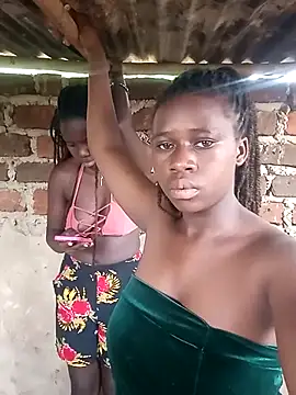 Snapshot of Black_juicy24 chatting on 03/03/25, 09:33 Black juicy24 online show from 03/03/25, 09:33