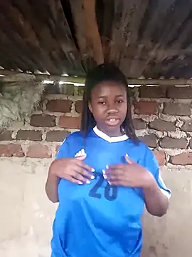 Snapshot of Black_juicy24 chatting on 03/09/25, 05:44 Black juicy24 online show from 03/09/25, 05:44