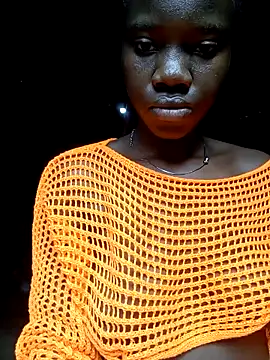 Snapshot of Black_juicy24 chatting on 11/22/25, 04:22 Black juicy24 online show from 11/22/25, 04:22