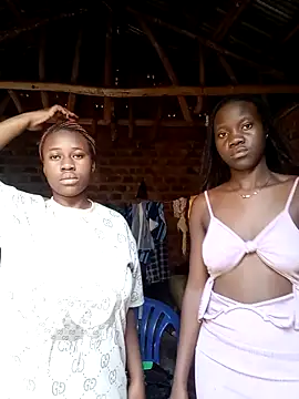 Snapshot of Black_juicy24 chatting on 11/29/25, 05:21 Black juicy24 online show from 11/29/25, 05:21