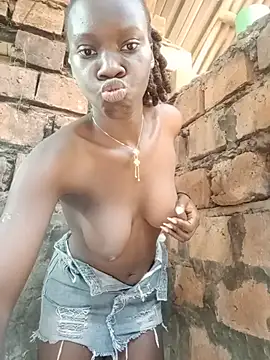 Black juicy24 online show from 07/19/26, 07:56