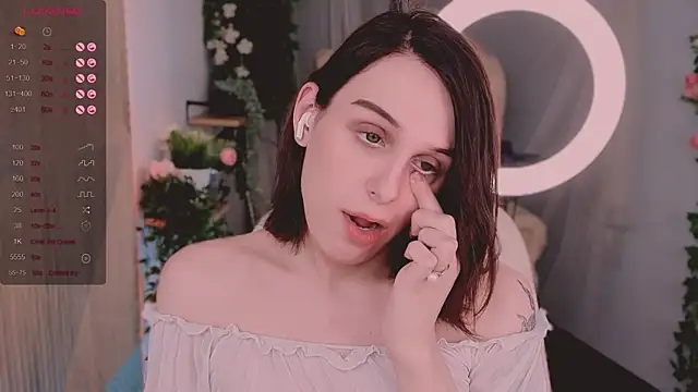  yourFoxy  online show from 12/20/24, 05:08