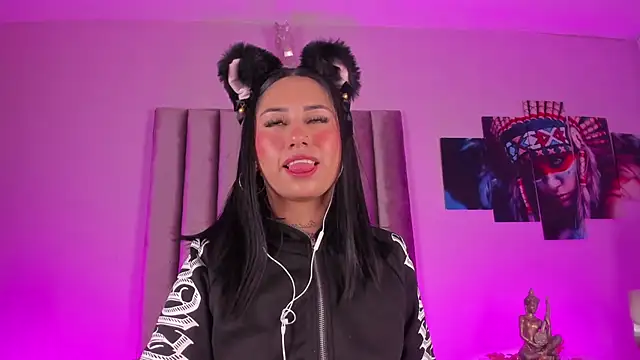 Isabella Flowers online show from 04/23/26, 04:24