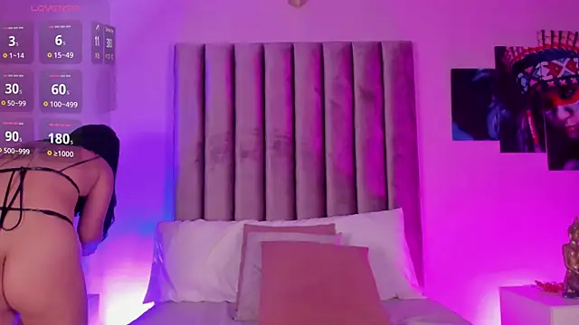 Isabella Flowers online show from 06/17/26, 05:10