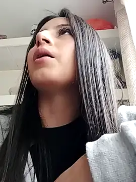 Salomecam30 online show from 12/27/24, 05:26