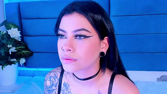 Snapshot of DakottaHill chatting on 02/08/25, 05:18 DakottaHill online show from 02/08/25, 05:18