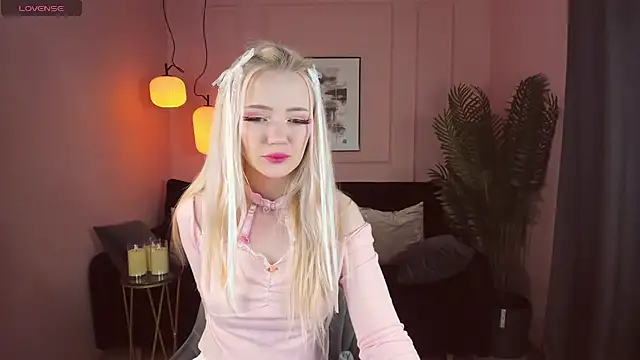 EmilyAir online show from 01/02/25, 01:49