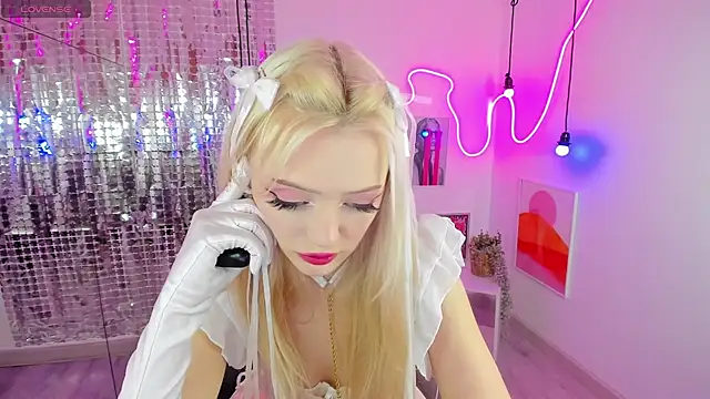 EmilyAir online show from 01/25/25, 05:40