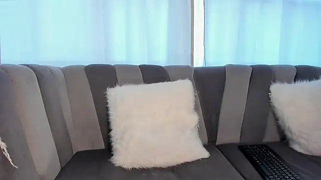 Hanna fost online show from 03/15/25, 03:59