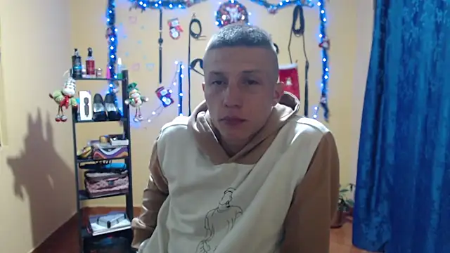 smith lechosoxxx online show from 11/21/25, 12:10