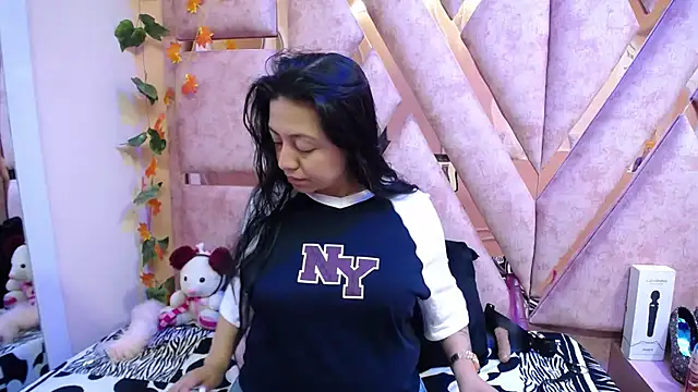 slut anal  online show from 02/03/26, 08:14