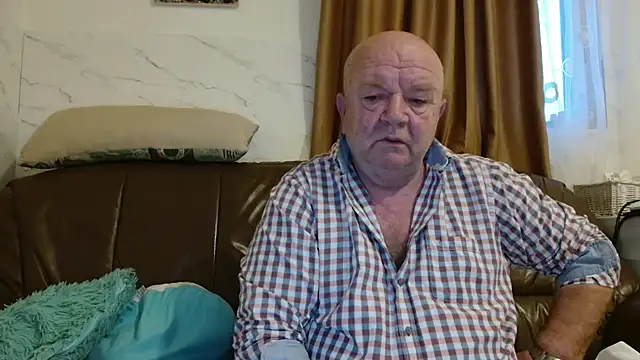 fullballs6 online show from 03/03/26, 04:40