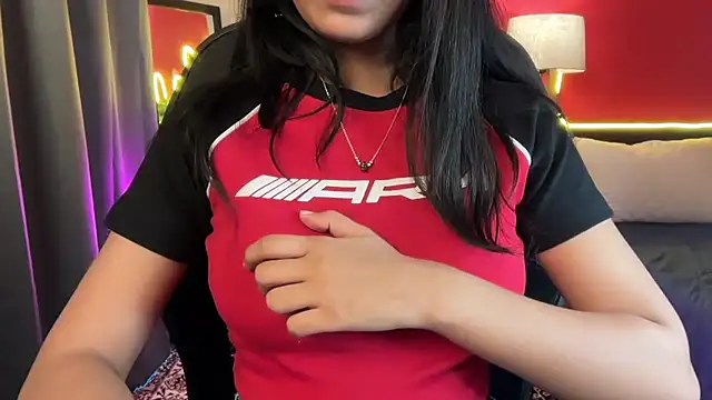 Snapshot of simrann_69 chatting on 10/16/25, 01:17 simrann 69 online show from 10/16/25, 01:17