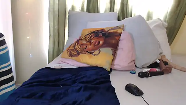 Foxybrownxx1 online show from 12/20/25, 06:53