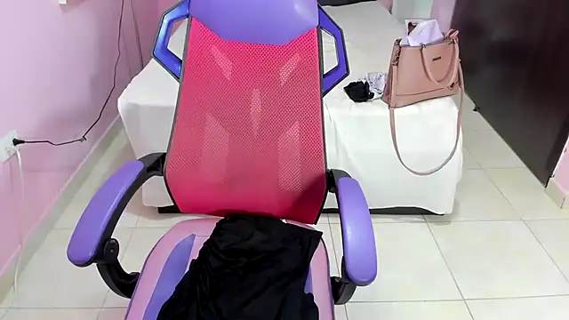 mommy whore slut online show from 03/12/25, 11:42