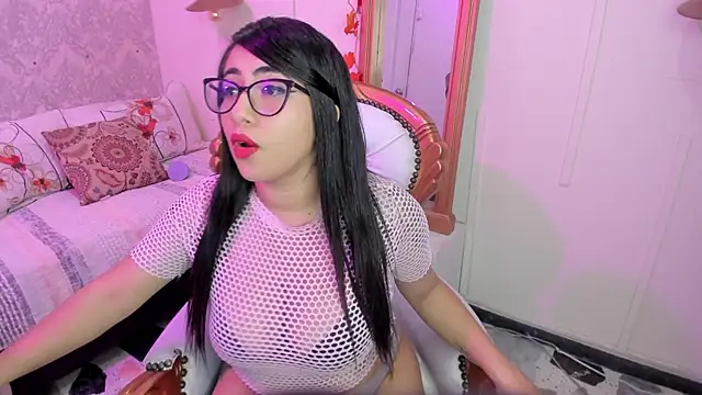 Sexy cristall  online show from 02/07/25, 12:42