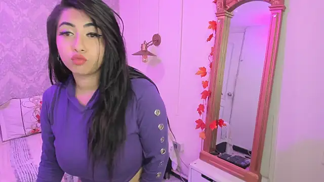 Sexy cristall  online show from 03/11/25, 01:48